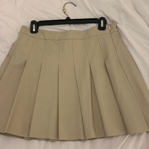 NWT LELIS Tan Pleather Pleated Skirt
